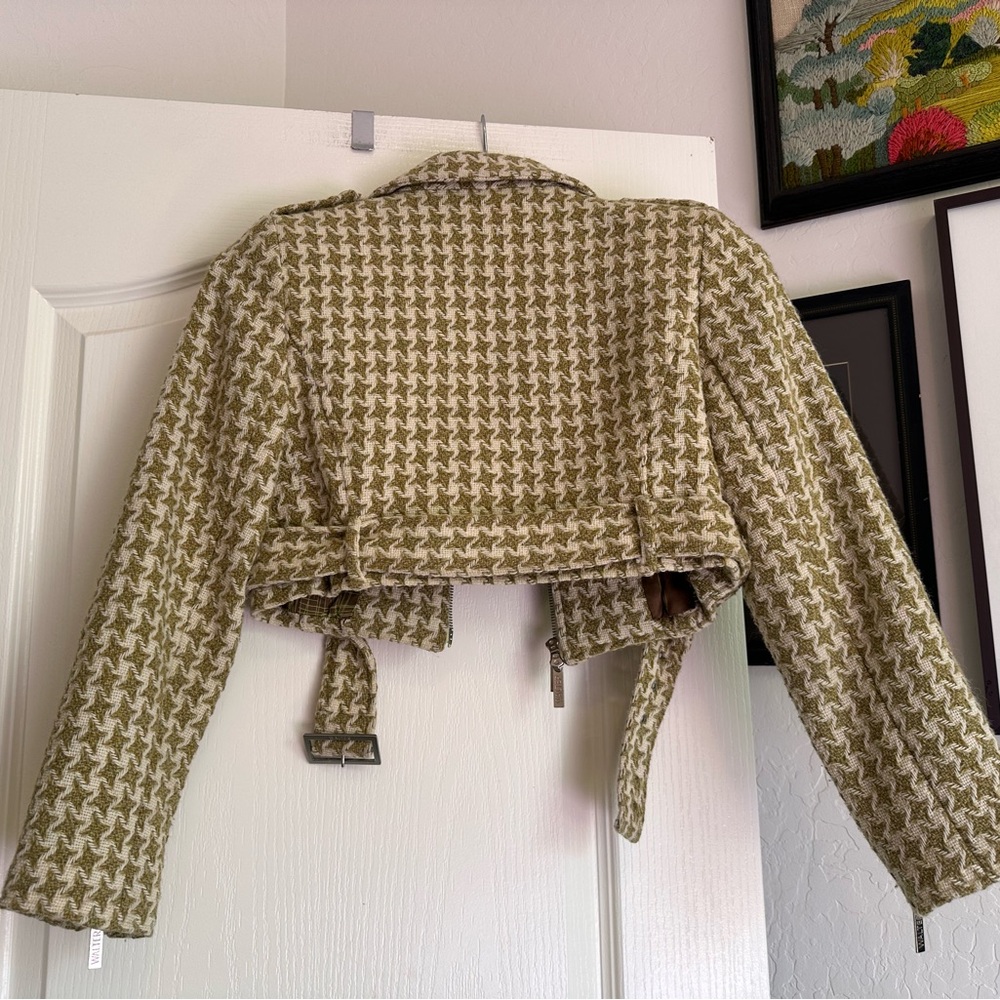 WALTER Cropped Houndstooth Wool Jacket. Size: 4. Excellent condition - Picture 4 of 9